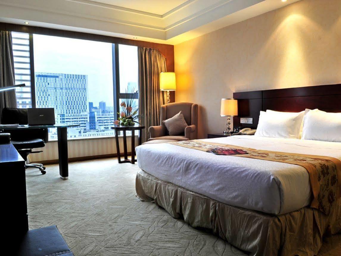 Vili International Hotel Guangzhou Exterior photo