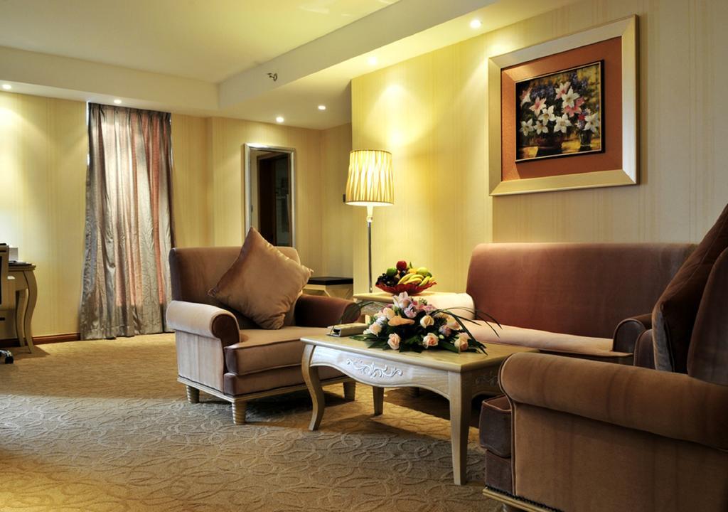 Vili International Hotel Guangzhou Exterior photo